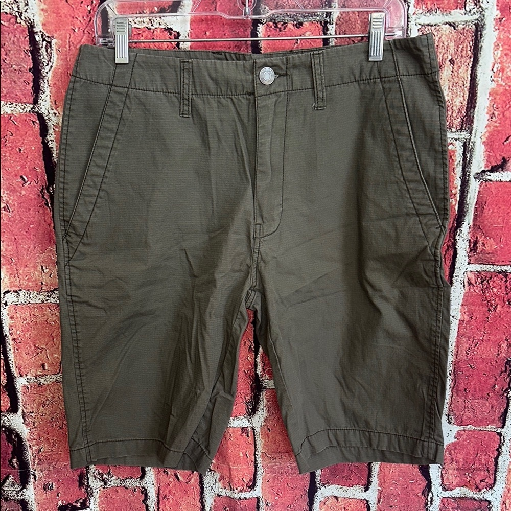 GAP Men's Olive Green Casual Shorts Size 32
